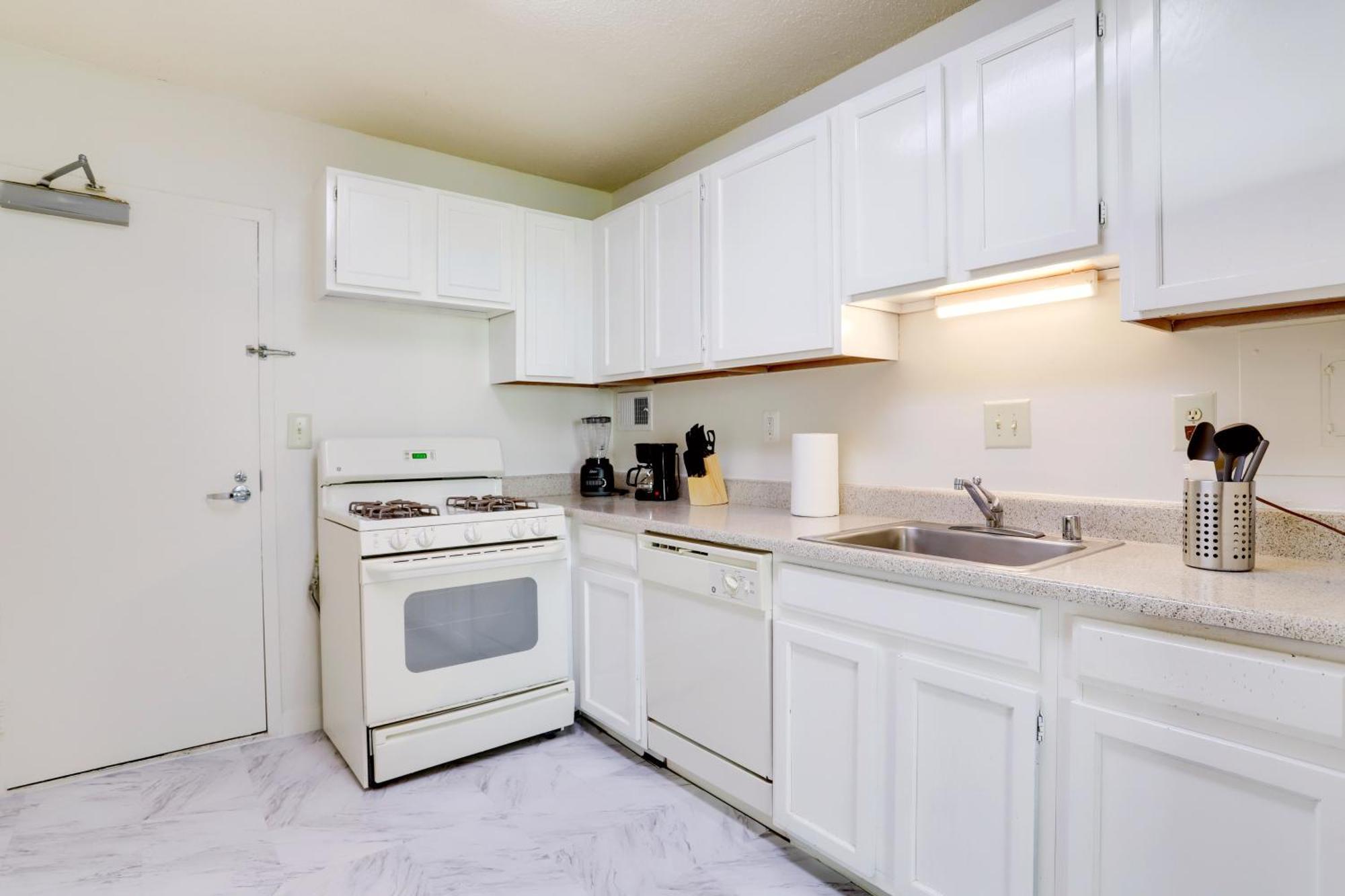 Apartment At Crystal City With Gym Arlington Bagian luar foto